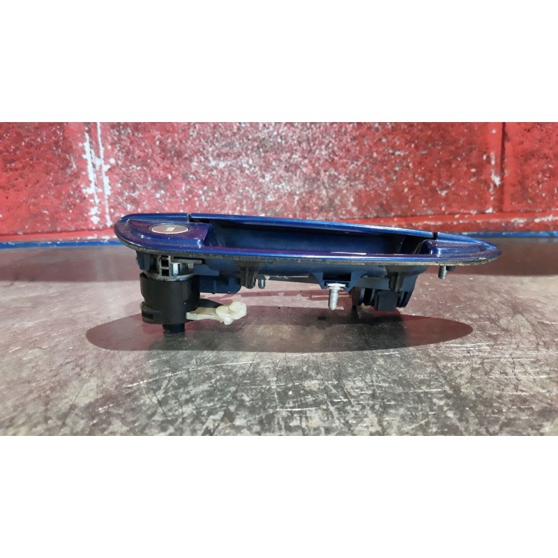 Recambio de maneta exte. delantero derecha para fiat punto 1.3 multijet 16v 90 dynamic referencia OEM IAM   