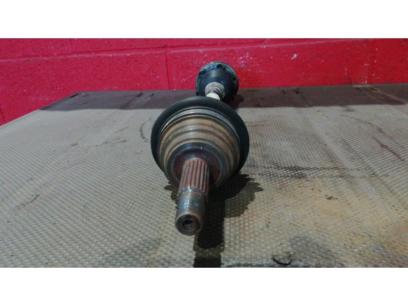 Recambio de transmision delantera izquierda para volkswagen polo referencia OEM IAM   