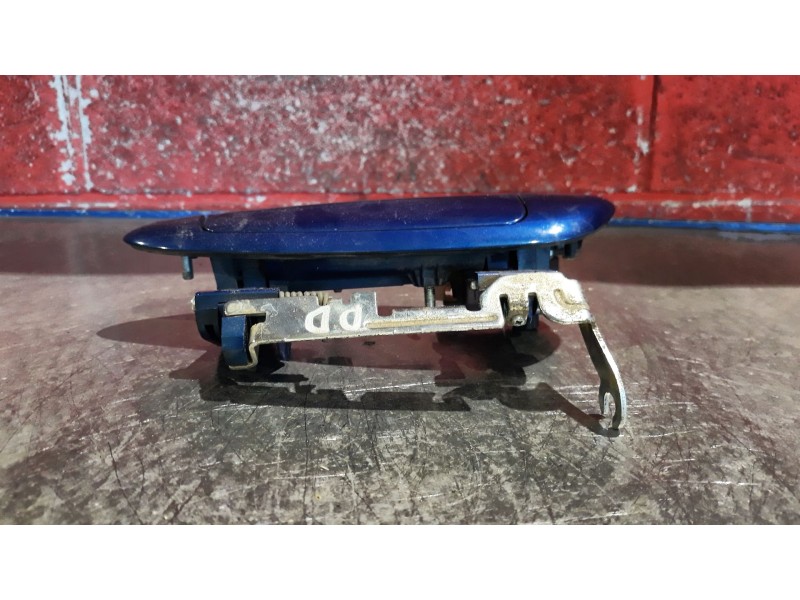 Recambio de maneta exte. delantero derecha para fiat punto 1.3 multijet 16v 90 dynamic referencia OEM IAM   
