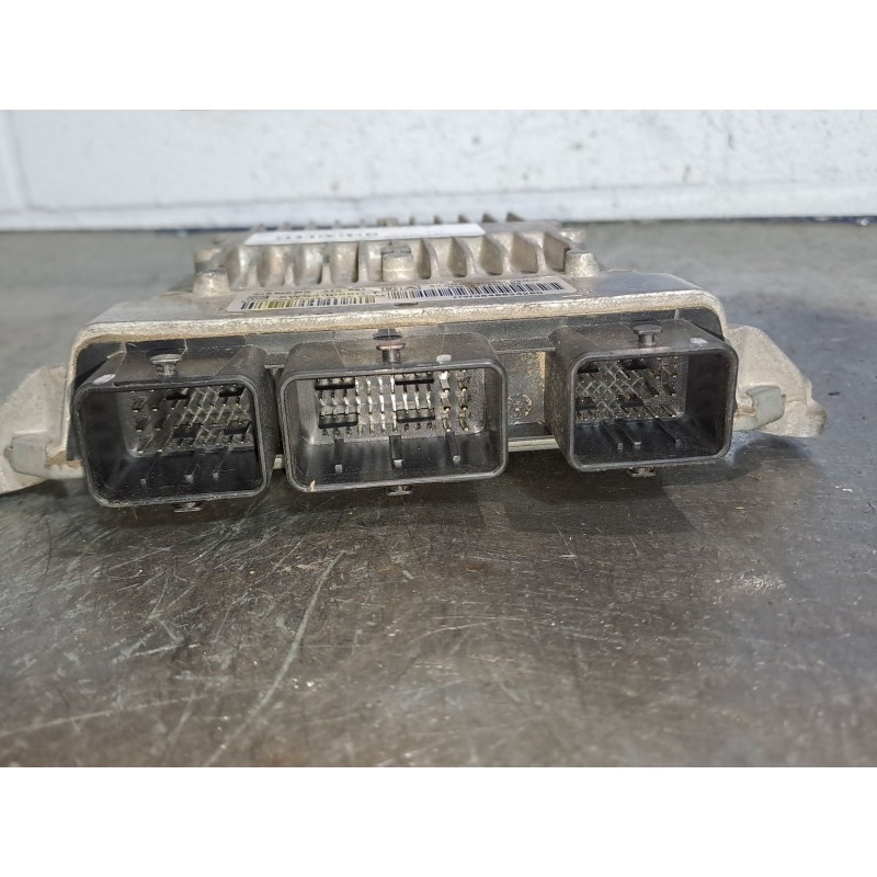 Recambio de centralita motor uce para citroen c3 1.4 hdi exclusive referencia OEM IAM 5WS40068CT  