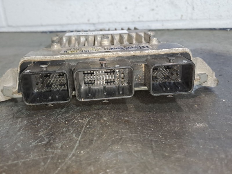 Recambio de centralita motor uce para citroen c3 1.4 hdi exclusive referencia OEM IAM 5WS40068CT  