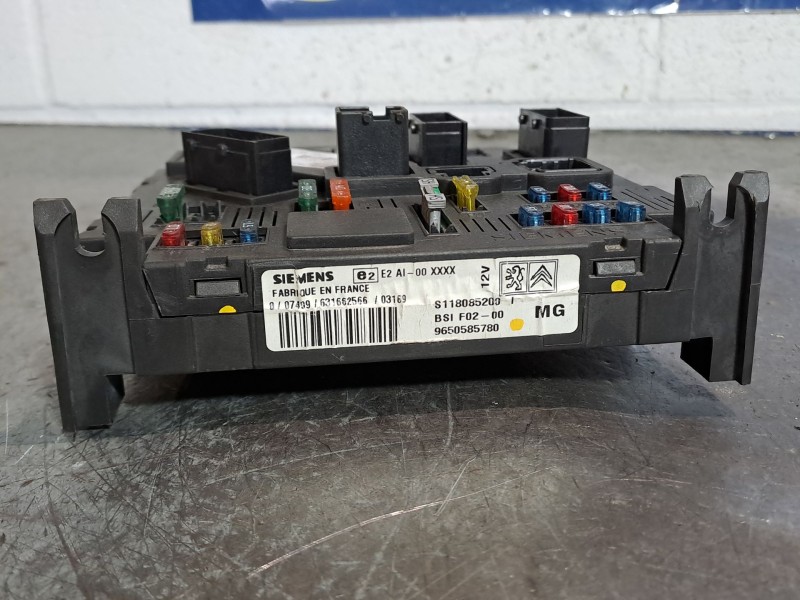 Recambio de centralita bsi para citroen c3 1.4 hdi exclusive referencia OEM IAM BSIF0200  