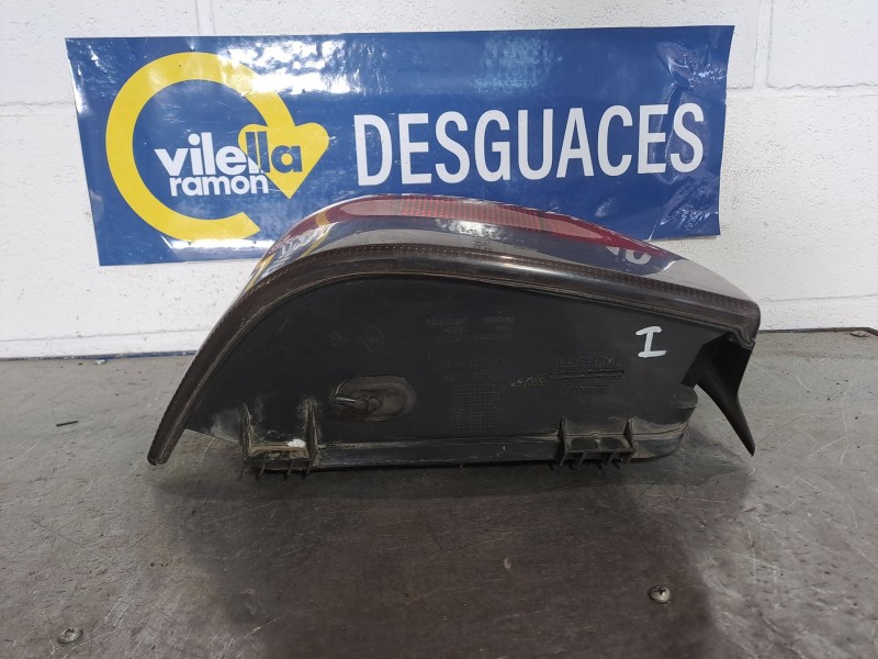 Recambio de piloto trasero izquierdo para renault clio clio 1.9 d chipie referencia OEM IAM   