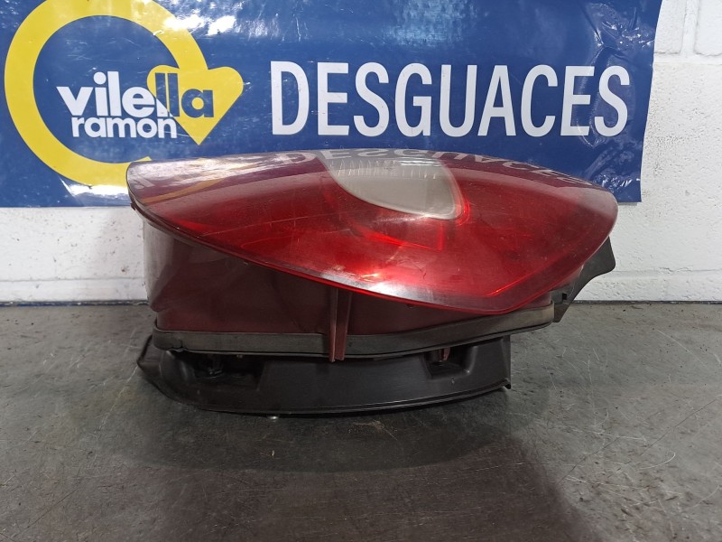 Recambio de piloto trasero derecho para citroen c5 berlina referencia OEM IAM   