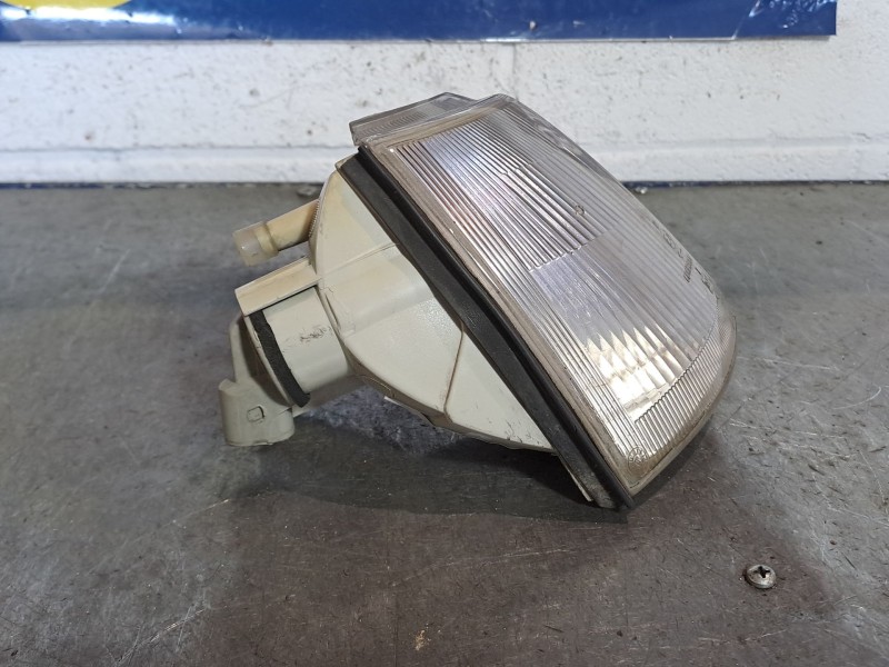 Recambio de piloto delantero derecho para renault clio clio 1.9 d chipie referencia OEM IAM   