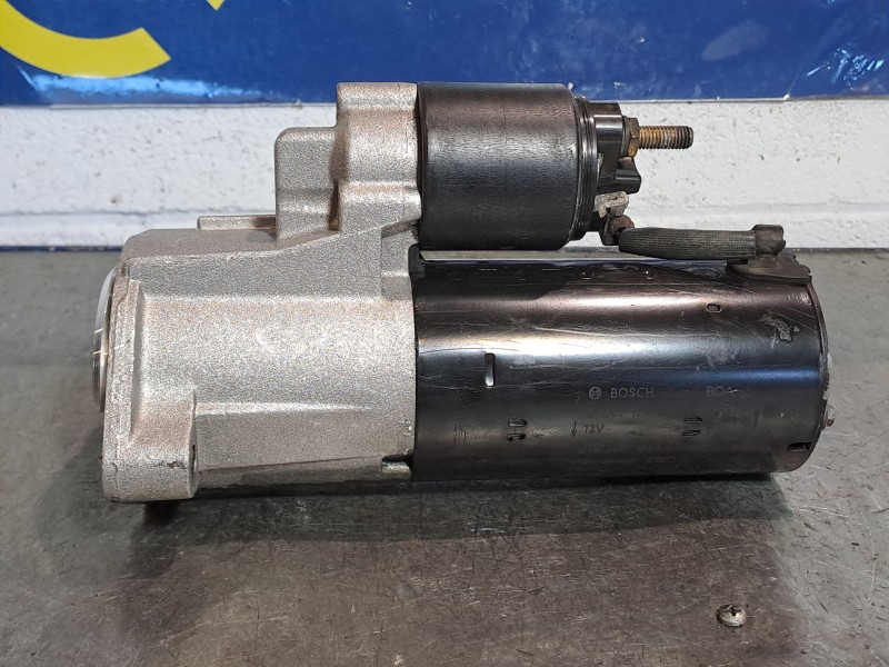 Recambio de motor arranque para audi a4 berlina (8e) 1.9 tdi referencia OEM IAM 0001124020 068911024H 