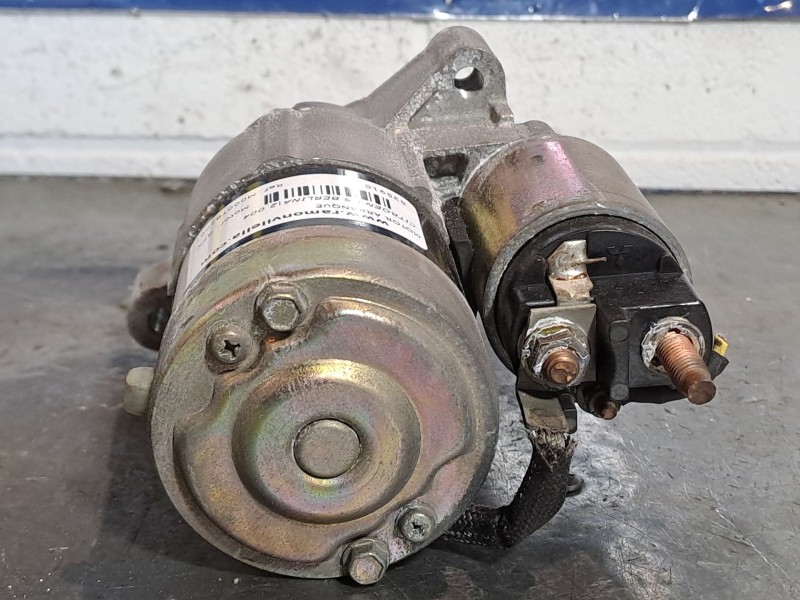 Recambio de motor arranque para citroen c5 berlina referencia OEM IAM M000T82081  