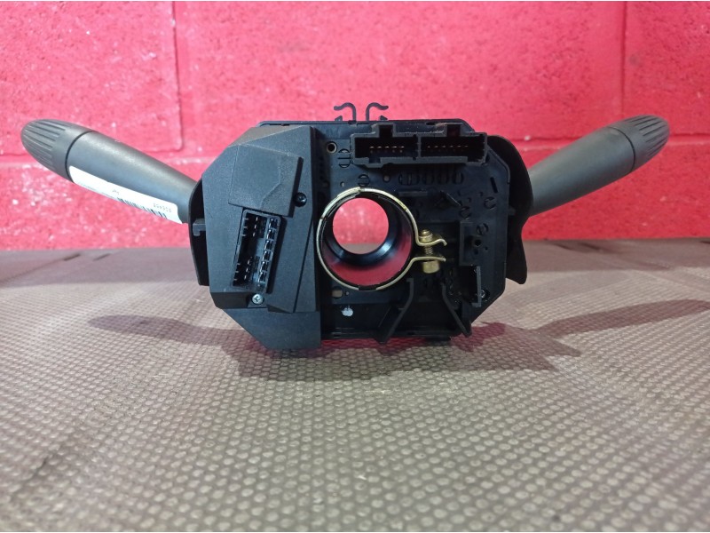 Recambio de mando intermitentes para fiat punto berlina (188) 1.2 16v elx | 08.99 - 12.01 1.2 16v elx | 08.99 - 12.01 referencia
