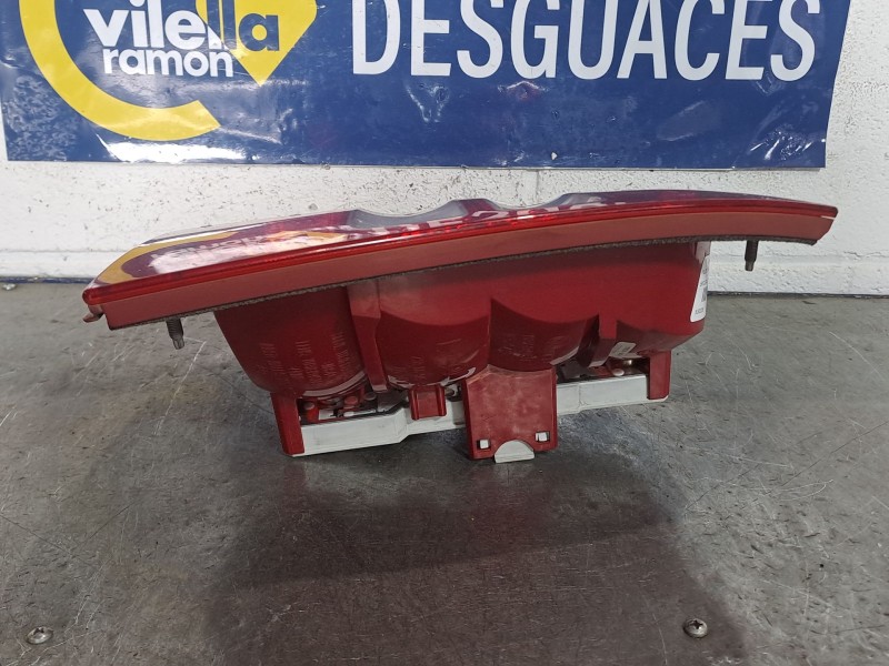 Recambio de piloto trasero izquierdo para skoda octavia berlina (1u2)  | 0.01 - ...  | 0.01 - ... referencia OEM IAM   