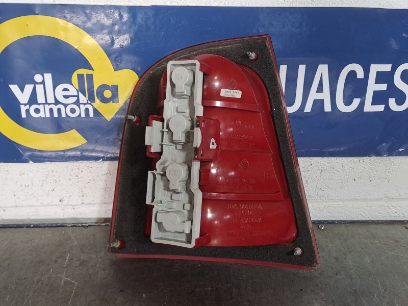 Recambio de piloto trasero derecho para skoda octavia berlina (1u2)  | 0.01 - ...  | 0.01 - ... referencia OEM IAM   