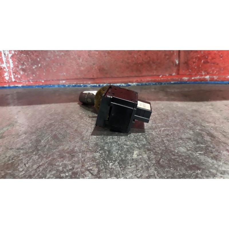 Recambio de mando limpia para citroen saxo  | 0.96 - 0.99  | 0.96 - 0.99 referencia OEM IAM   