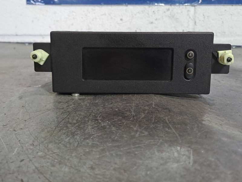 Recambio de pantalla multifuncion para opel astra g berlina referencia OEM IAM 009133265 5WK70007 