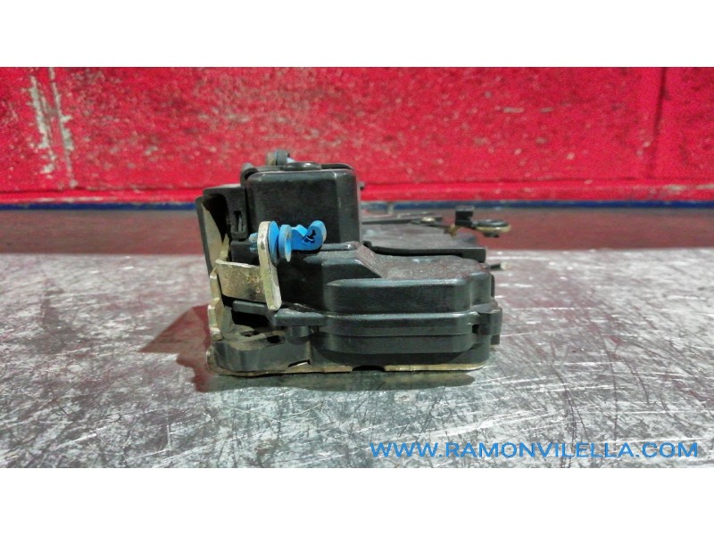 Recambio de cerra. puer. delantero izquierda para peugeot partner (s1) break | 07.96 - 12.98 break | 07.96 - 12.98 referencia OE