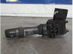 Recambio de mando limpia para toyota auris luna referencia OEM IAM   