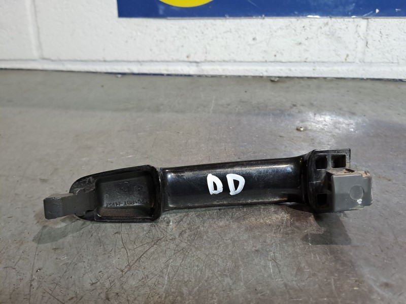 Recambio de maneta exterior delantera derecha para toyota auris luna referencia OEM IAM   