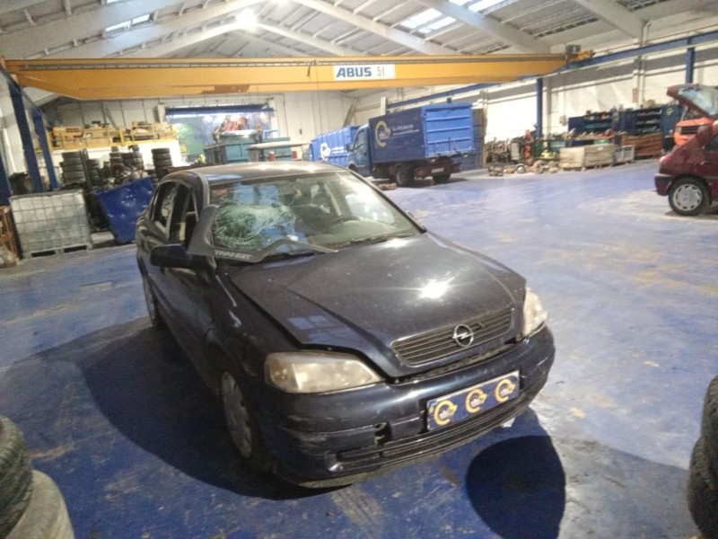 opel astra g berlina 2.0 dti | 0.98 - ... del año 1999 opel astra g berlina 2.0 dti | 0.98 - ... del año 1999