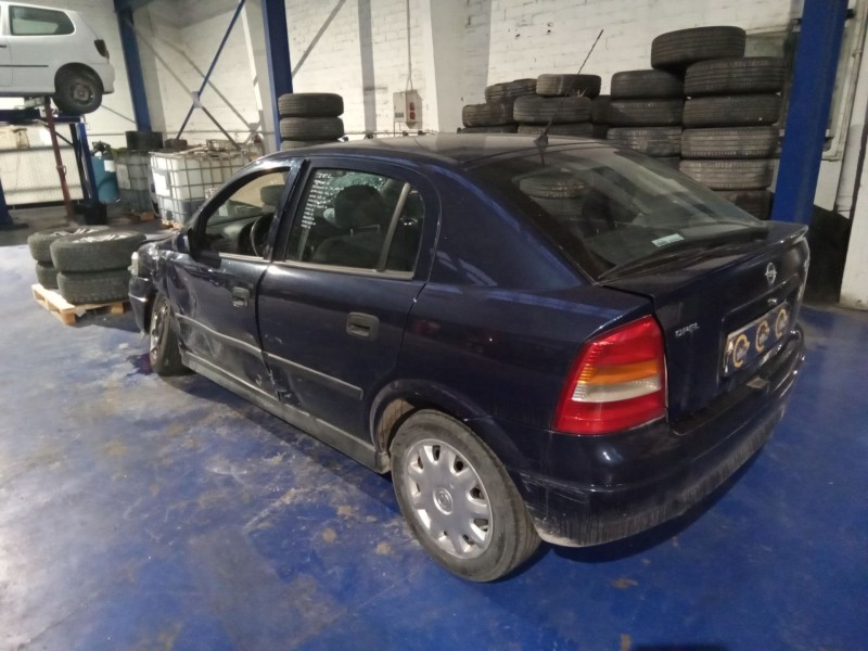 opel astra g berlina 2.0 dti | 0.98 - ... del año 1999 opel astra g berlina 2.0 dti | 0.98 - ... del año 1999
