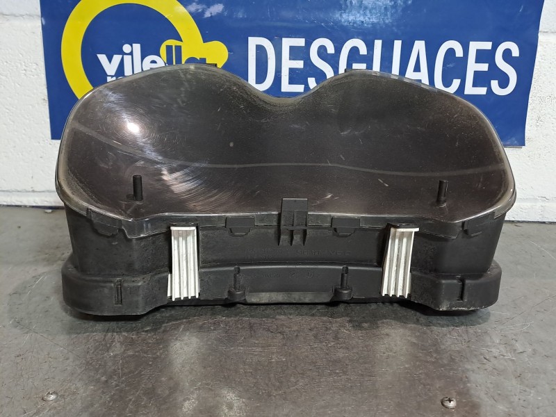 Recambio de cuadro instrumentos para toyota auris luna referencia OEM IAM 3380002L52  