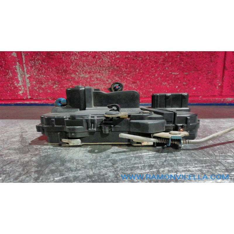 Recambio de cerra. puer. delantero izquierda para peugeot partner (s1) break | 07.96 - 12.98 break | 07.96 - 12.98 referencia OE