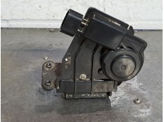 Recambio de cerradura maletero porton para toyota auris luna referencia OEM IAM   