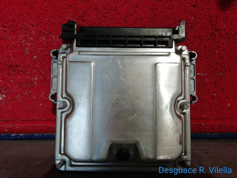 Recambio de centralita motor uce para citroen c5 berlina 2.0 hdi | 0.01 - 0.04 2.0 hdi | 0.01 - 0.04 referencia OEM IAM 02810103