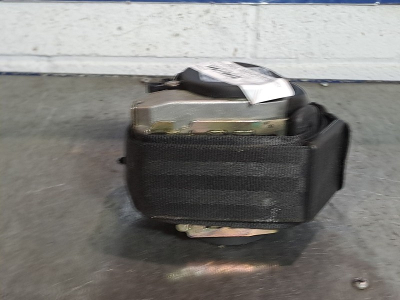 Recambio de cinturon seguridad delantero derecho para audi a4 berlina (8e) 1.9 tdi referencia OEM IAM   