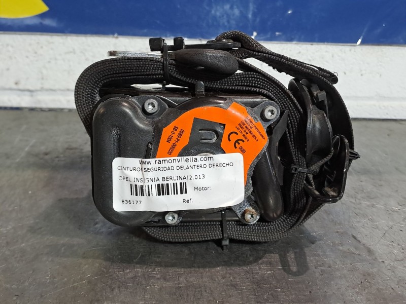 Recambio de cinturon seguridad delantero derecho para opel insignia berlina expression referencia OEM IAM   