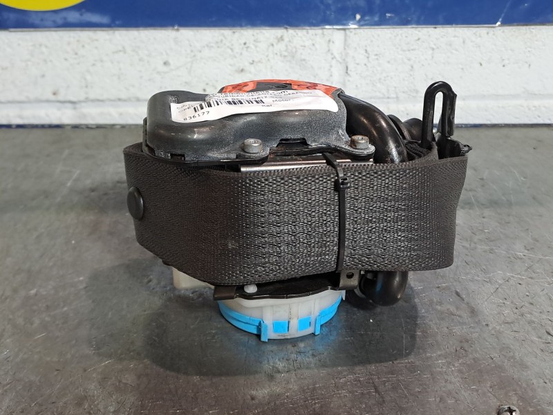 Recambio de cinturon seguridad delantero derecho para opel insignia berlina expression referencia OEM IAM   