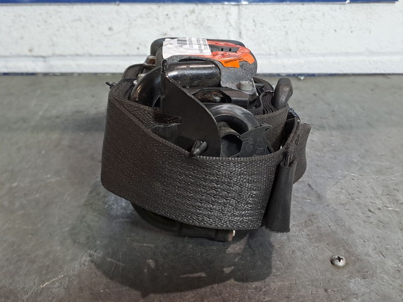 Recambio de cinturon seguridad delantero derecho para opel insignia berlina expression referencia OEM IAM   