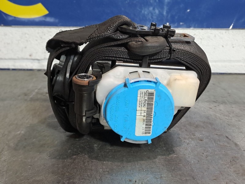 Recambio de cinturon seguridad delantero derecho para opel insignia berlina expression referencia OEM IAM   