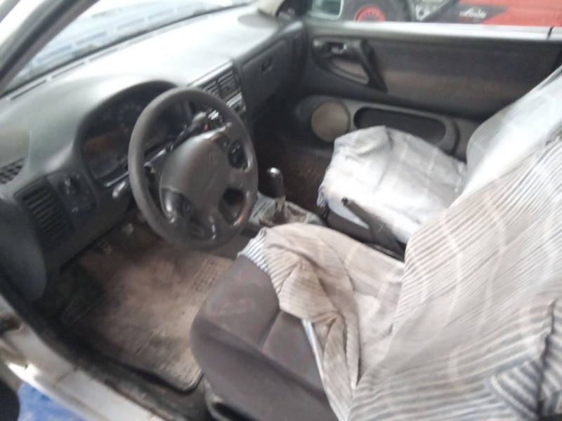 volkswagen polo berlina (6n1) 1.9 sdi | 0.94 - 0.99 del año 1998