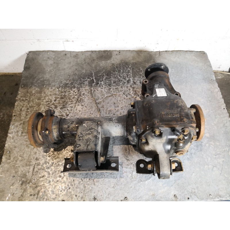 Recambio de diferencial trasero para nissan navara 2 ii pick-up (d22) 2.5 tdi referencia OEM IAM 3851161045  