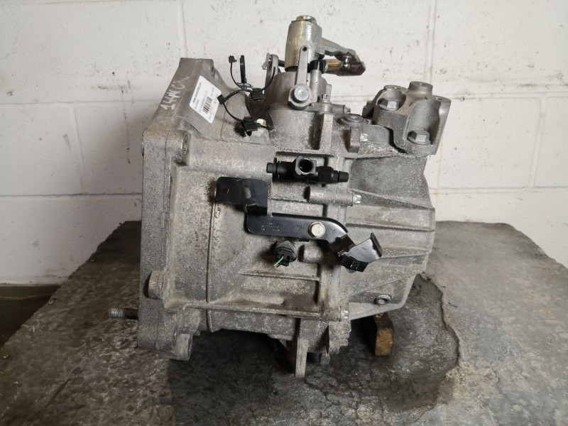 Recambio de caja cambios para opel insignia berlina cosmo referencia OEM IAM 55192042  