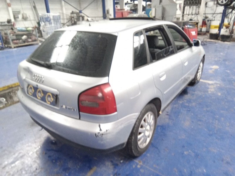 audi a3 (8l) del año 2000
