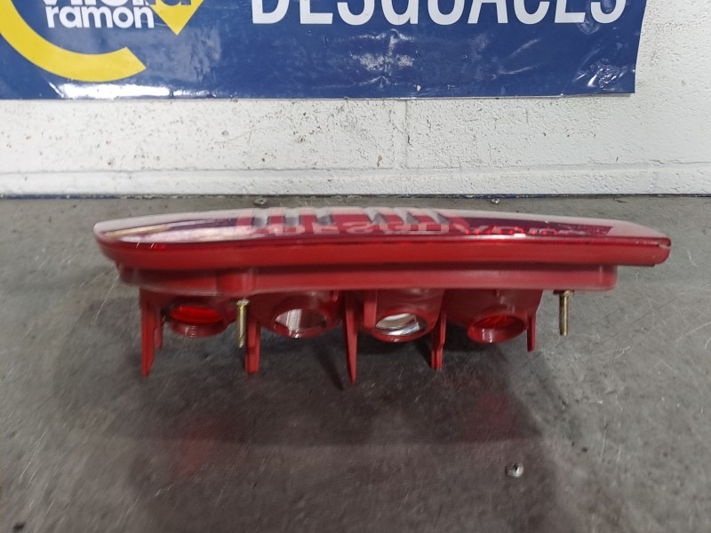 Recambio de piloto trasero izquierdo para skoda octavia berlina (1u2) 1.9 tdi referencia OEM IAM 1U9945095B 1U9945111B 