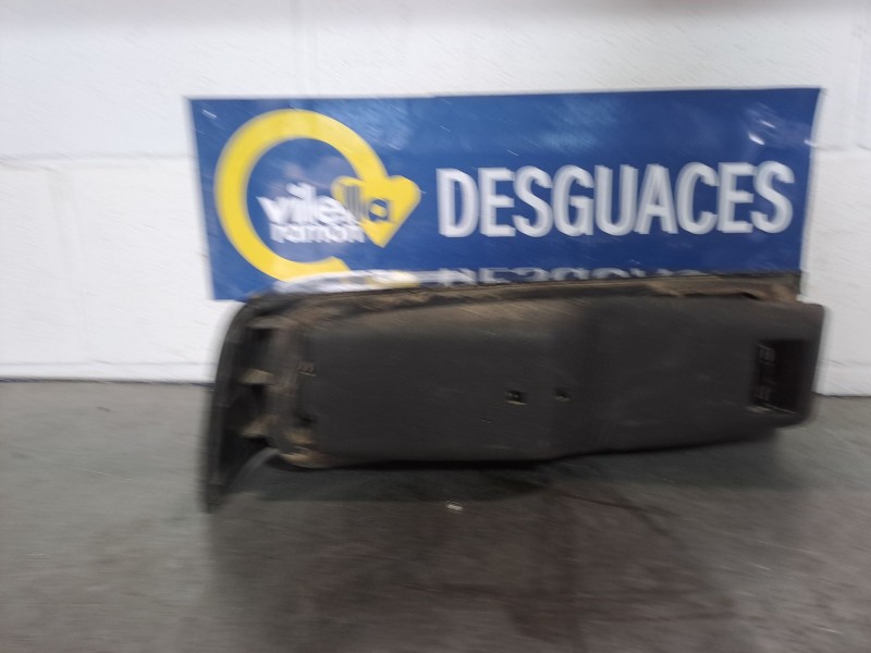 Recambio de piloto trasero derecho para ford sierra sierra 2.0i clx referencia OEM IAM   