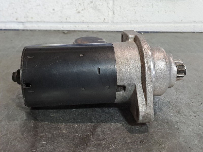 Recambio de motor arranque para audi a3 (8l) 1.8 ambiente referencia OEM IAM 0001121008  