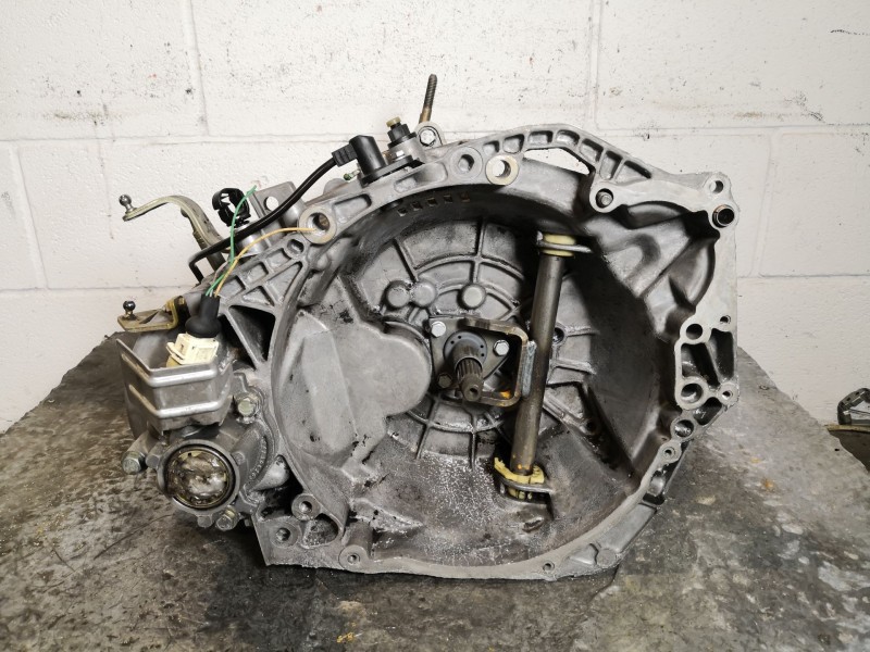 Recambio de caja cambios para citroen xantia 1.9td sensation referencia OEM IAM 20CH97  