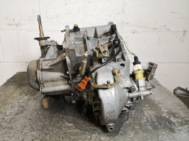 Recambio de caja cambios para citroen xantia 1.9td sensation referencia OEM IAM 20CH97  