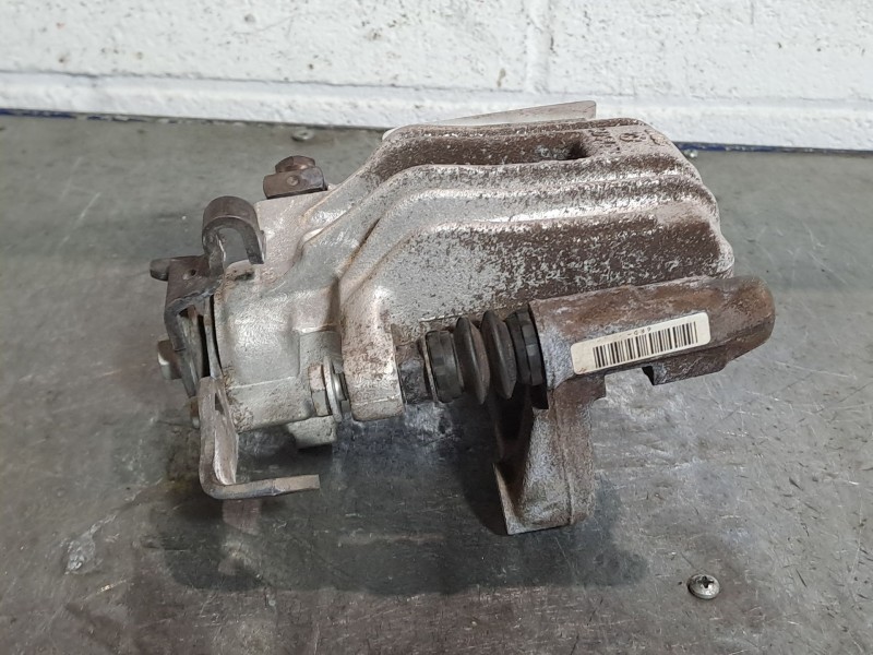 Recambio de pinza freno trasera derecha para seat ibiza (6j5) 25 aniversario referencia OEM IAM    Recambio de pinza freno trasera derecha para seat ibiza (6j5) 25 aniversario referencia OEM IAM