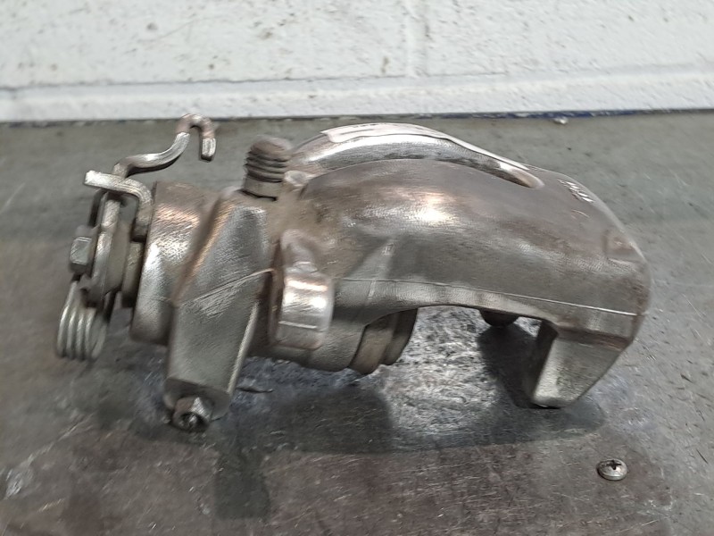 Recambio de pinza freno trasera izquierda para peugeot 308 sw  | 0.08 - ...  | 0.08 - ... referencia OEM IAM   