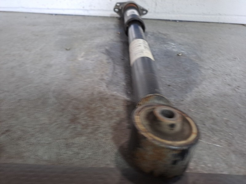 Recambio de amortiguador trasero para seat ibiza (6j5) 25 aniversario referencia OEM IAM    Recambio de amortiguador trasero para seat ibiza (6j5) 25 aniversario referencia OEM IAM