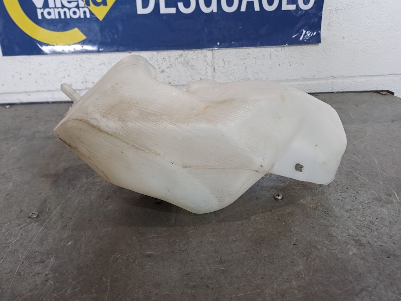 Recambio de deposito limpia para renault express 1.2 referencia OEM IAM   