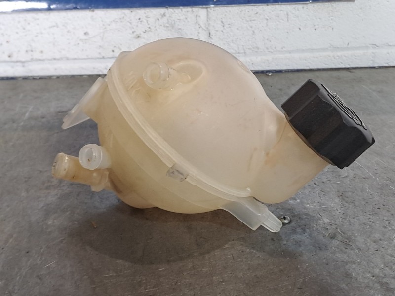 Recambio de deposito expansion para peugeot 308 sw  | 0.08 - ...  | 0.08 - ... referencia OEM IAM   