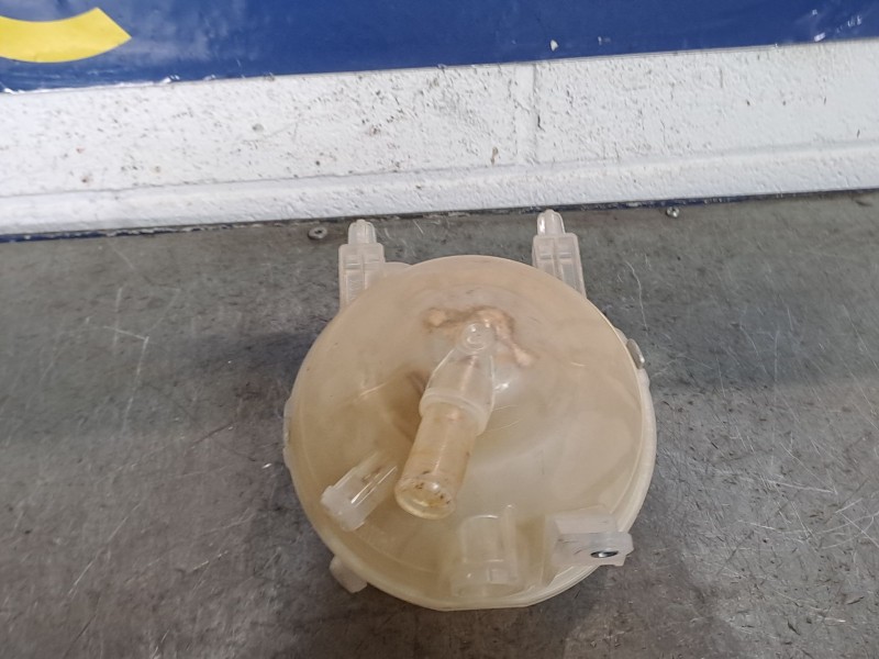 Recambio de deposito expansion para peugeot 308 sw  | 0.08 - ...  | 0.08 - ... referencia OEM IAM   