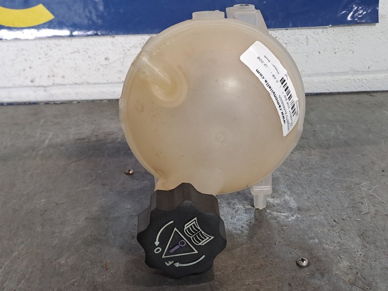 Recambio de deposito expansion para peugeot 308 sw  | 0.08 - ...  | 0.08 - ... referencia OEM IAM   