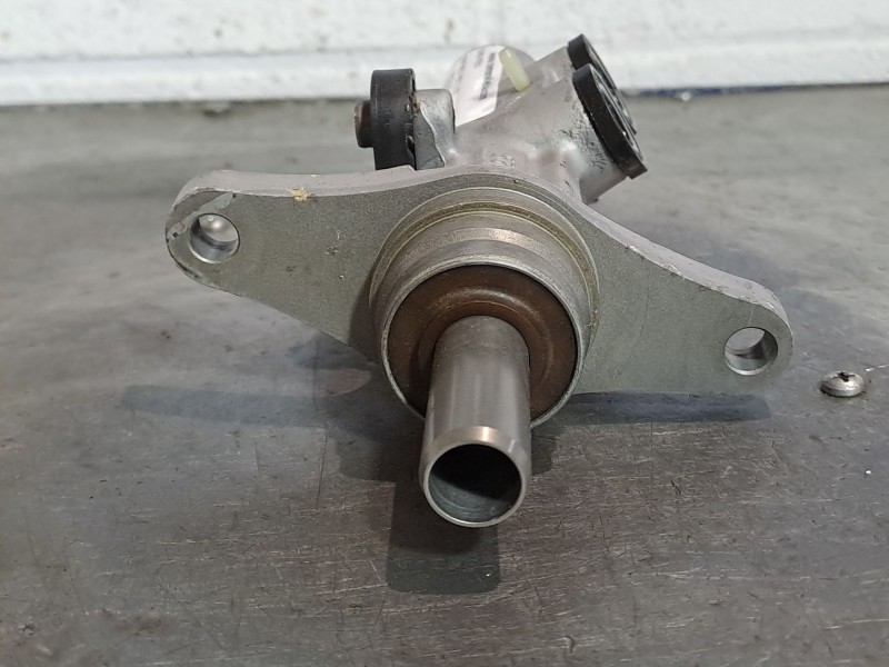 Recambio de bomba freno para seat ibiza (6j5) 25 aniversario referencia OEM IAM   