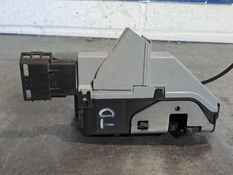 Recambio de cerradura puerta trasera derecha para peugeot 308 sw  | 0.08 - ...  | 0.08 - ... referencia OEM IAM   