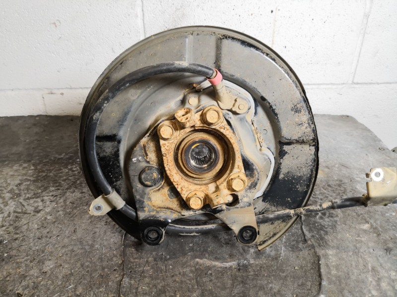 Recambio de mangueta trasera izquierda para nissan qashqai (j10)  | 0.07 - ...  | 0.07 - ... referencia OEM IAM   