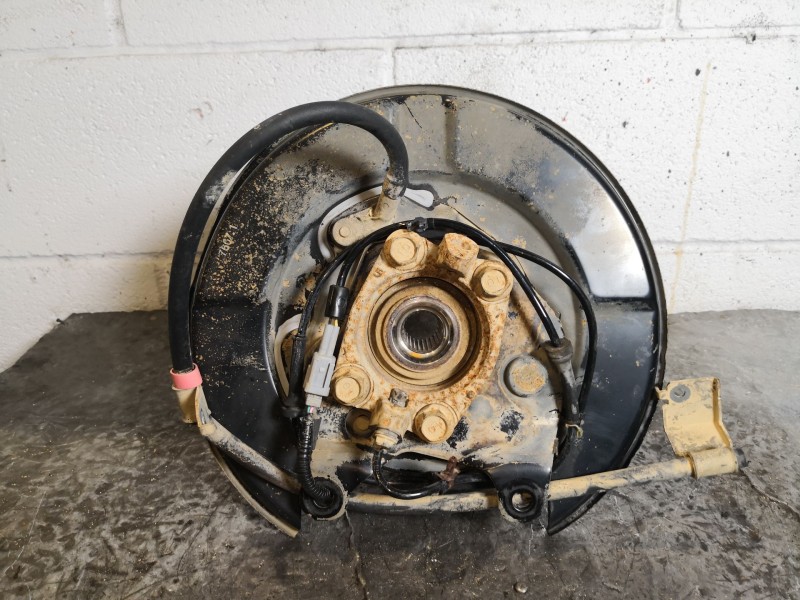 Recambio de mangueta trasera derecha para nissan qashqai (j10)  | 0.07 - ...  | 0.07 - ... referencia OEM IAM   